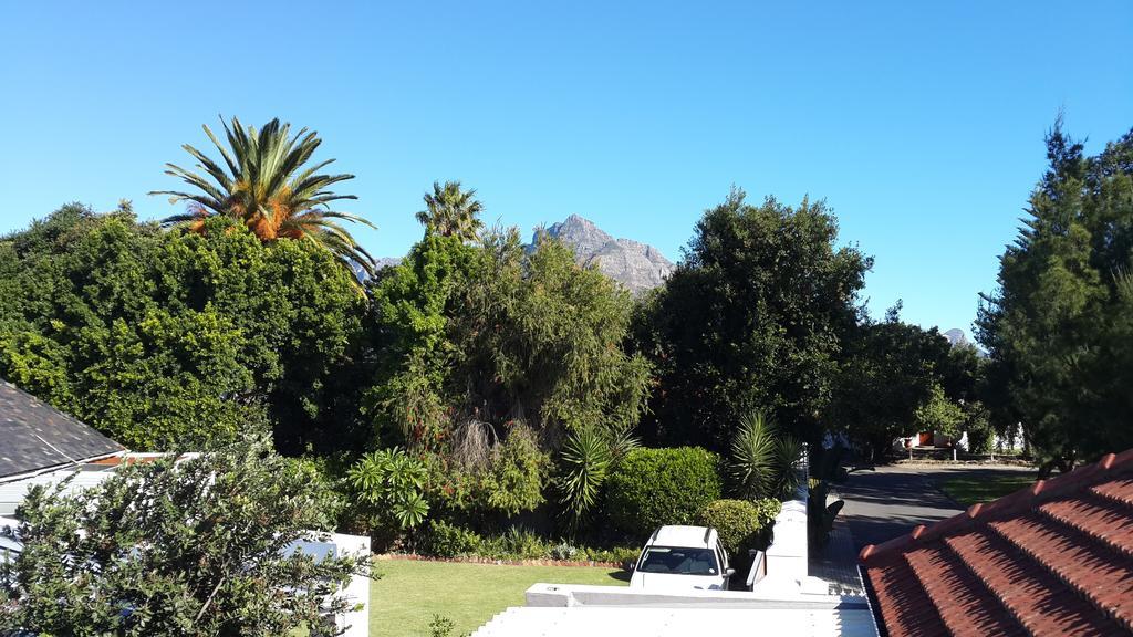 On Broadwalk Cottage Kaapstad Kamer foto