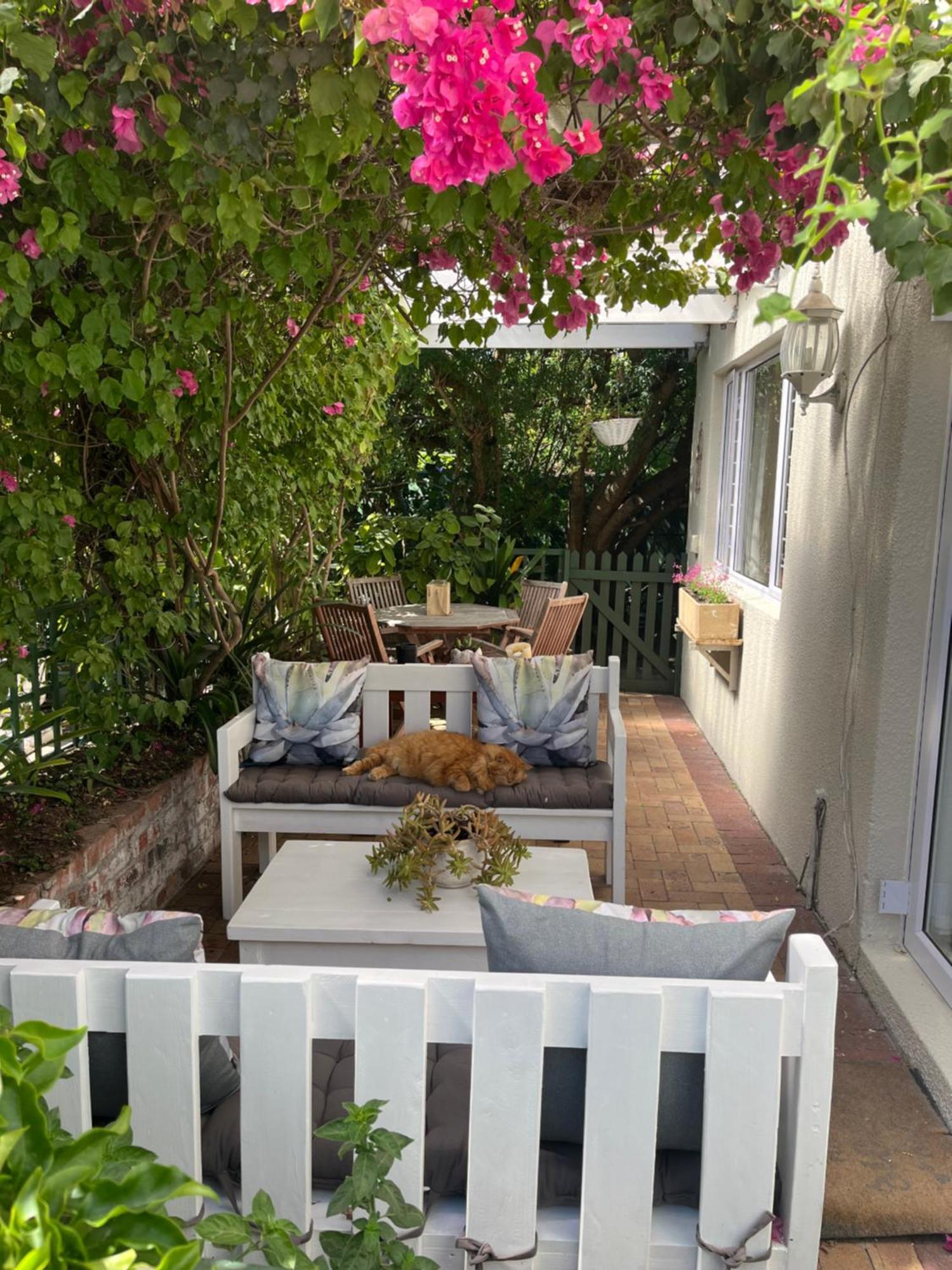On Broadwalk Cottage Kaapstad Buitenkant foto